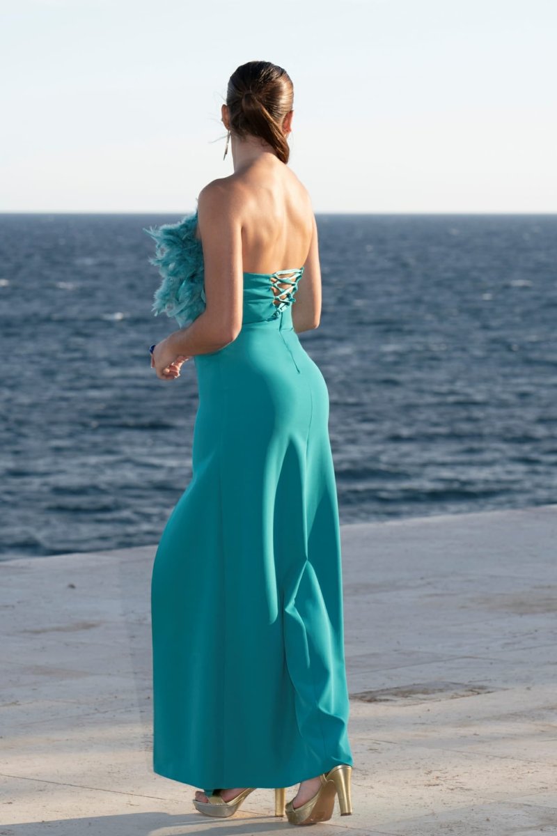 Conjunto de fiesta largo plumas